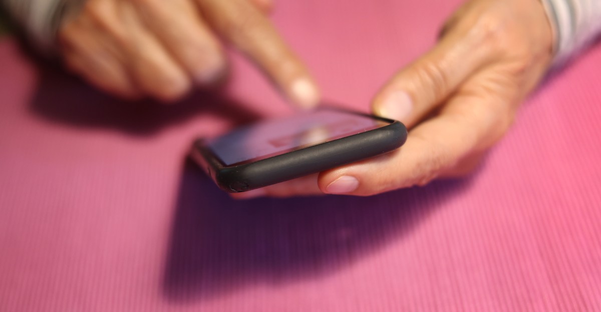 Apakah itu cinta? Atau itu penipuan romansa AI?