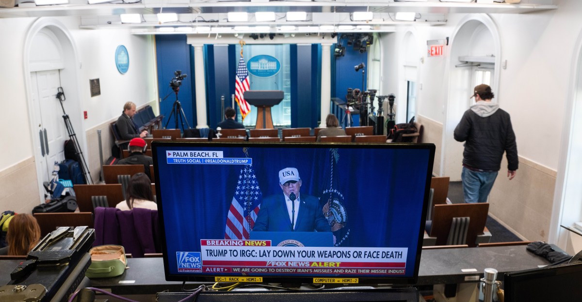 Perang Trump di Iran menyatukan aliansi anti-perang baru yang aneh