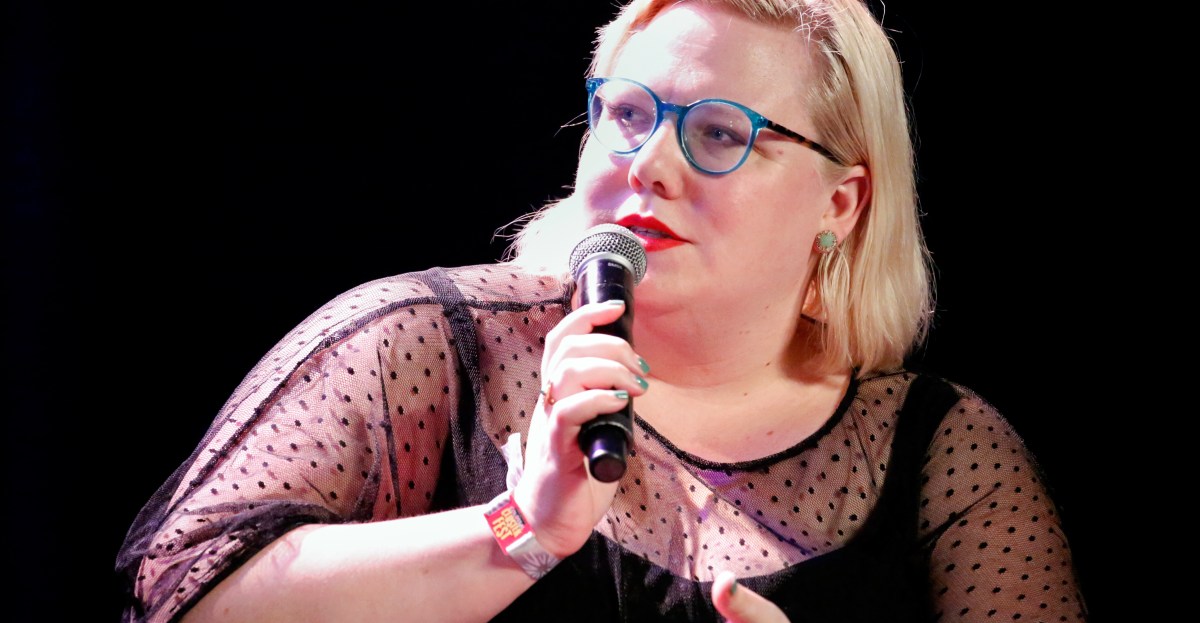 Mengapa orang-orang bereaksi keras terhadap memoar baru Lindy West